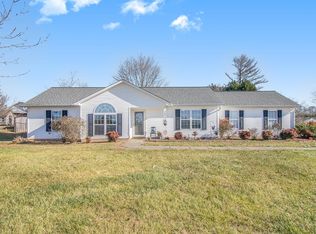 365 Third Creek Rd, Statesville, NC 28677