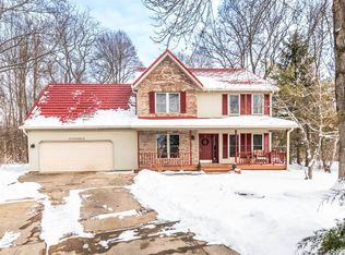 802 W Rosewood Dr, Bloomington, IN