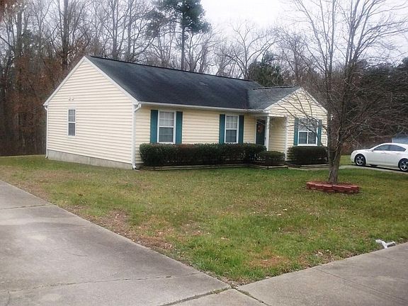3rd image of 706 Larchwood Dr