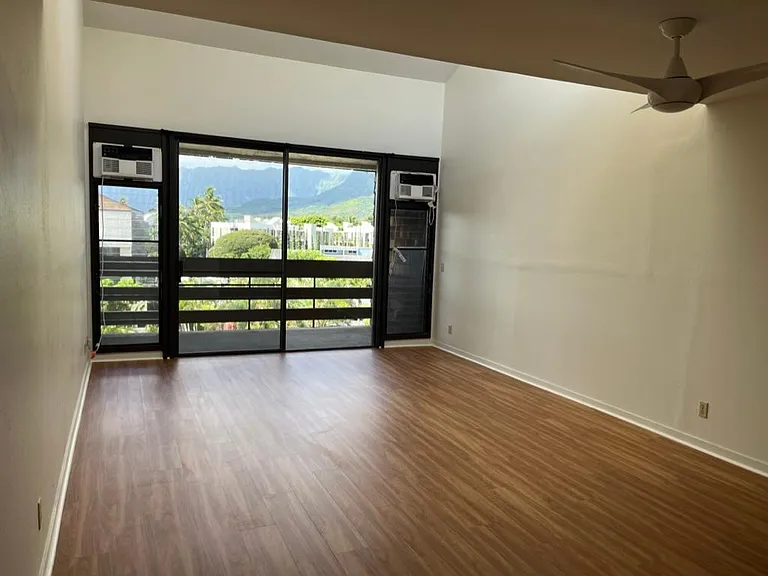 1015 Aoloa Pl #405 — Photo 6
