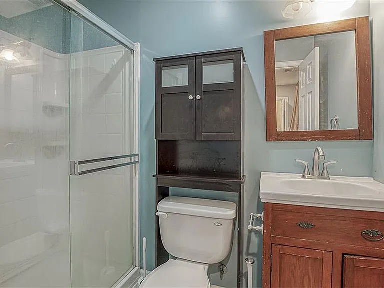 10923 Gillette St — Photo 15