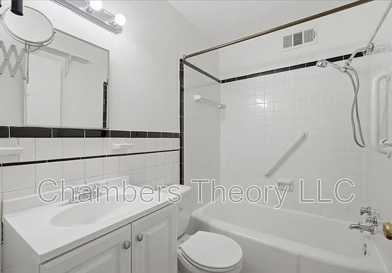 130 S 29th St #1 — Photo 8