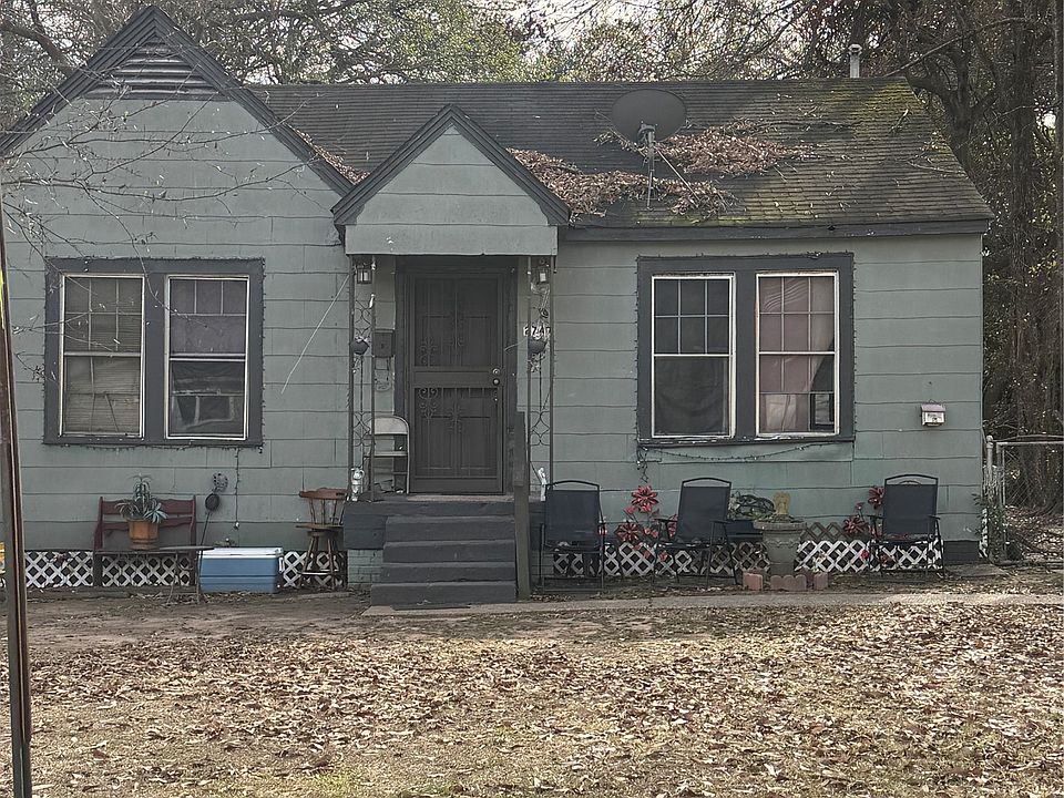 1st image of 2747 Malcolm St