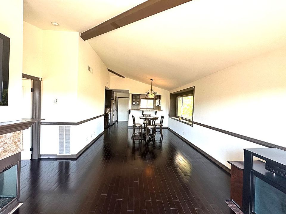 1st image of 30902 Clubhouse Dr Unit 15H