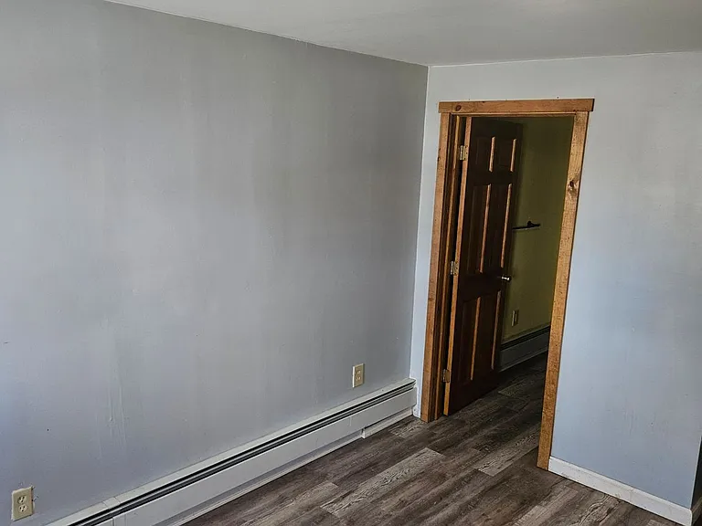 310 Park St #B — Photo 10