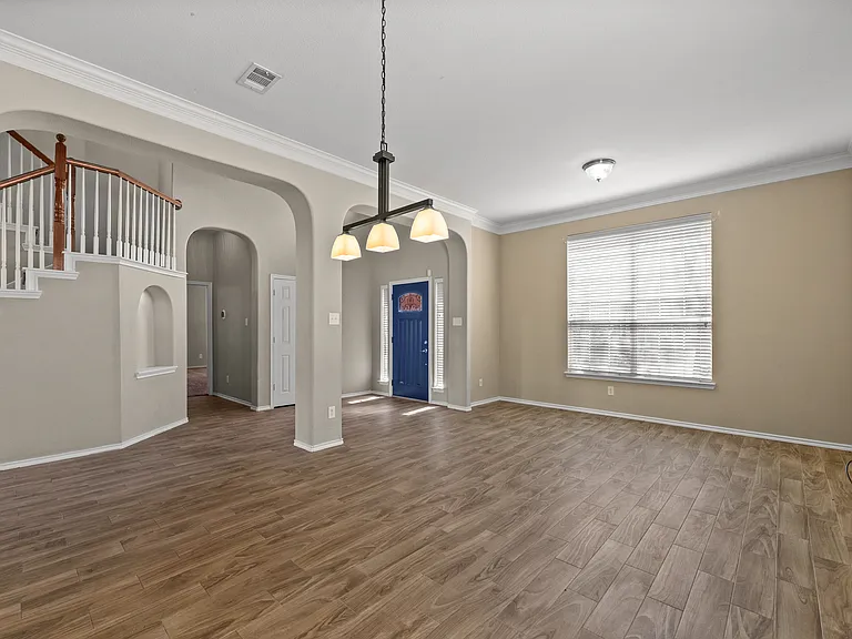 5544 Clay Ct — Photo 7