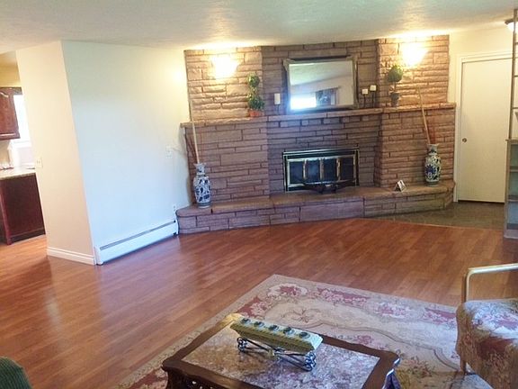 4th image of 25 W Westview Ave