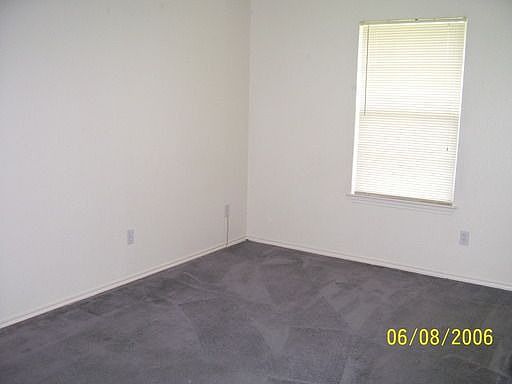 5th image of 4507A Bowles Dr