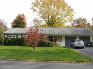 2914 Stoney Creek Rd, Norristown, PA 19401