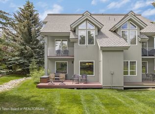 536 Shadow Brook Ln, Driggs, ID 83422