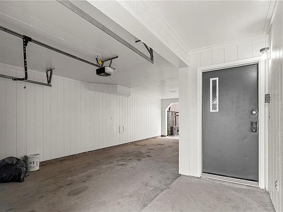 2nd image of 596 River Rd