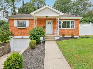 209 Clover Ridge Ave, Fort Thomas, KY 41075