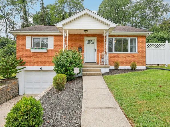 209 Clover Ridge Ave, Fort Thomas, KY 41075