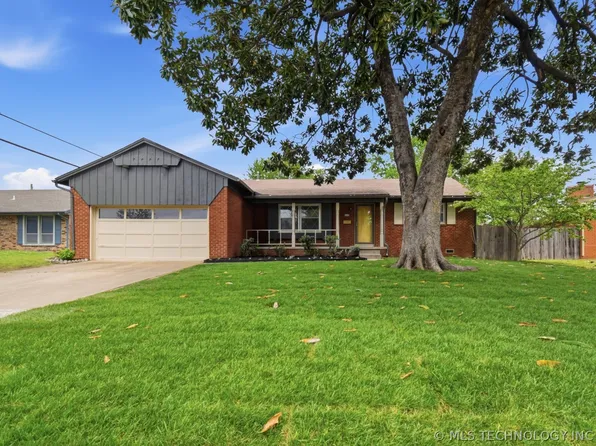 4225 E 52nd St, Tulsa, OK 74135