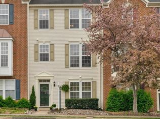 13691 Saint Johns Wood Pl, Herndon, VA
