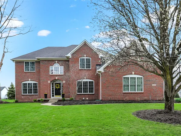 13225 Snow Owl Dr, Carmel, IN 46033