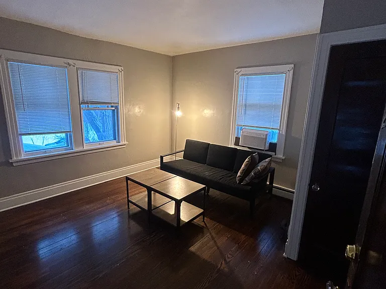 1053 Martin Luther King Jr St SE — Photo 2