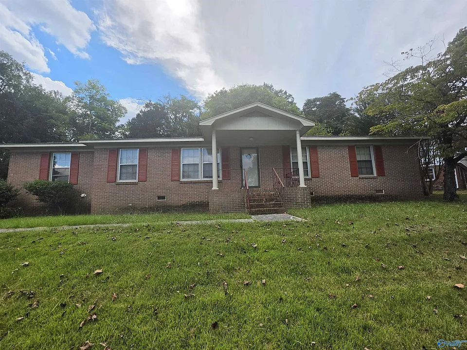 2801 Brett Rd NW