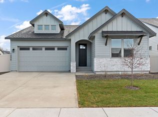 1806 N Black Elm Ln, Star, ID 83669