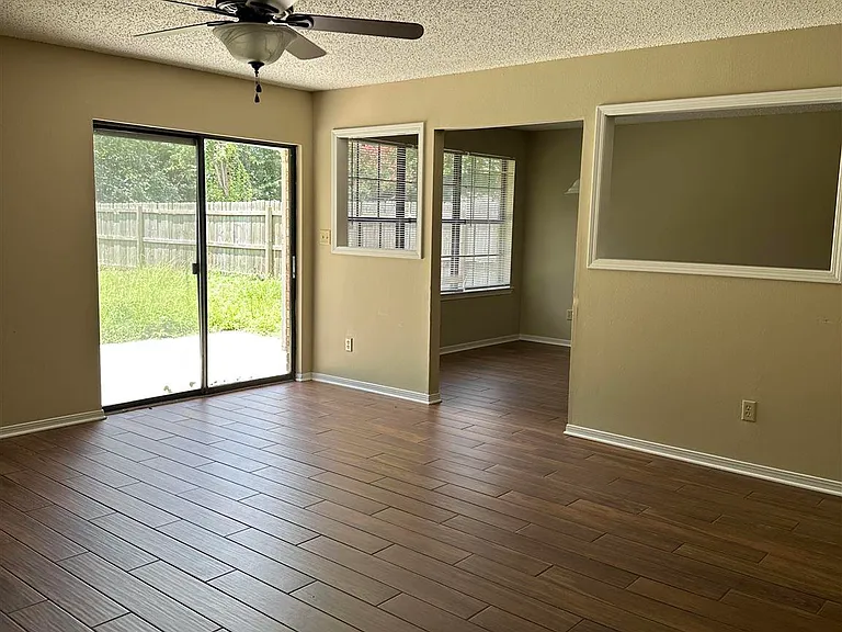 1216 Bridge Creek Ter — Photo 5