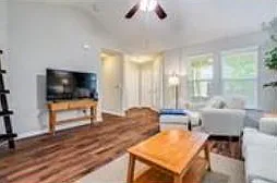 18416 Friendship Hill Dr — Photo 6