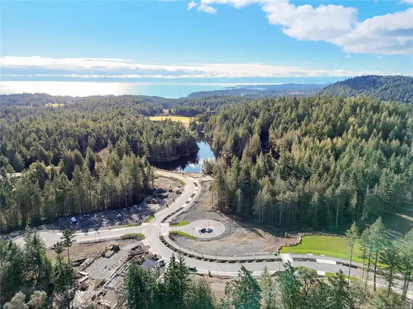 3870/3872 Olympian Way, Colwood, BC V9C 2Z9