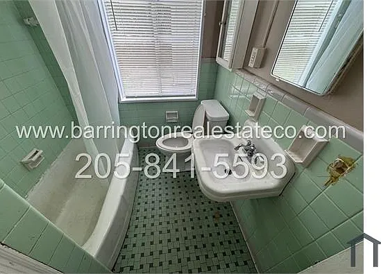 517 Grant St — Photo 4