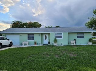 17390 Missouri Rd, Fort Myers, FL 33967