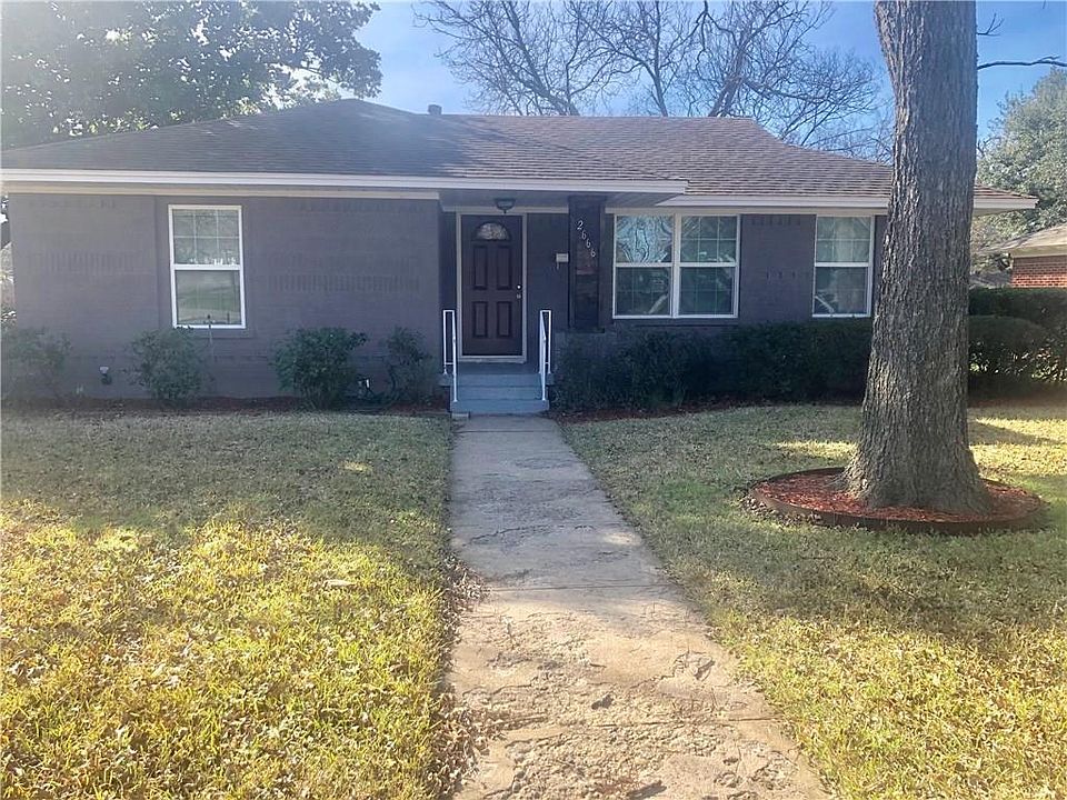 1st image of 2666 San Paula Ave