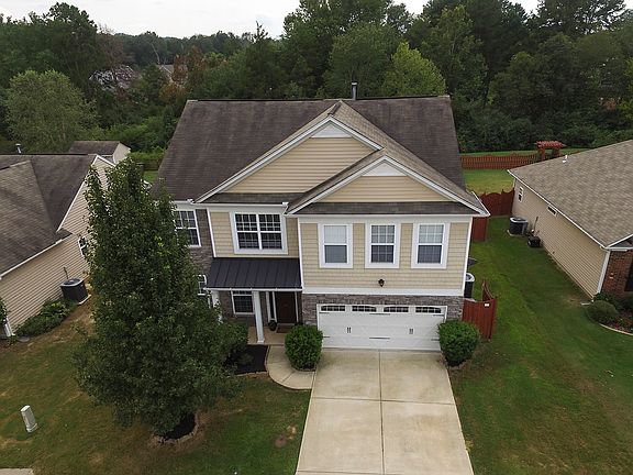 3rd image of 114 Horsepen Way