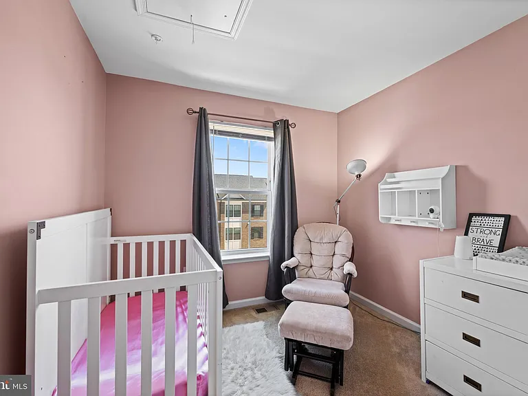 10607 Meridian Hill Way — Photo 13