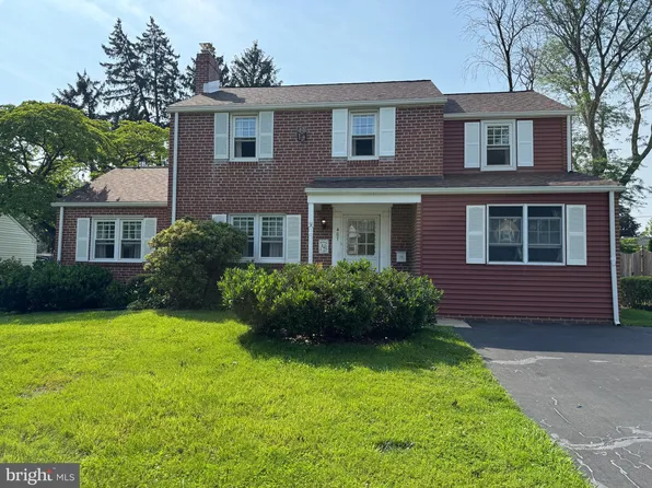 407 Willow Rd, Oreland, PA 19075