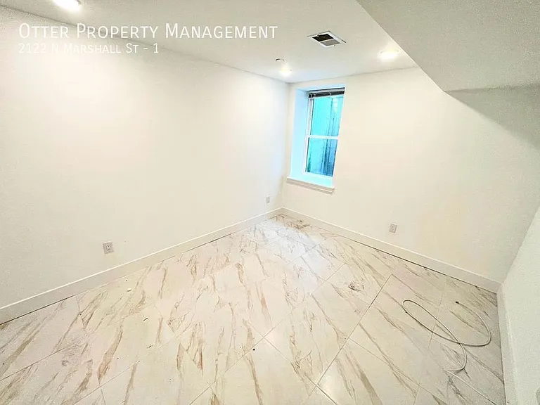 2122 N Marshall St #1 — Photo 25
