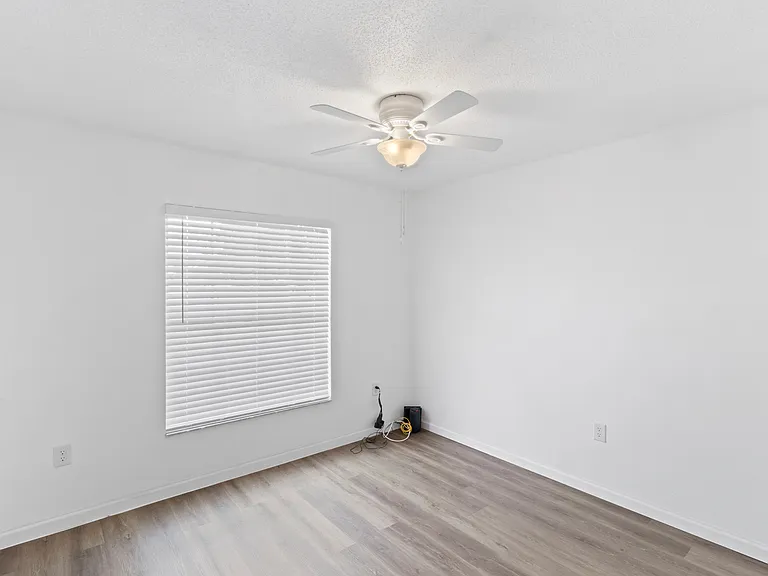 1601 Perdido Ct — Photo 13