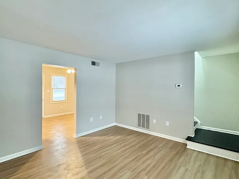 510 Holladay Dr #202 — Photo 7
