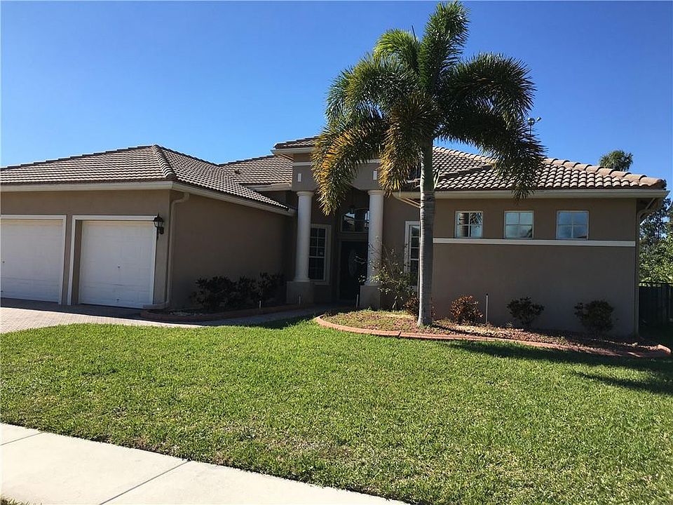 1st image of 1429 Stonehaven Estates