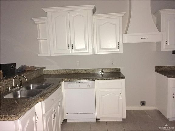 5th image of 1517 New Orleans Cir