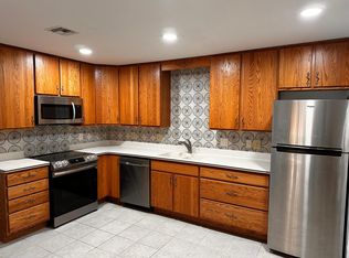 325 W Manhatton Dr, Tempe, AZ 85282