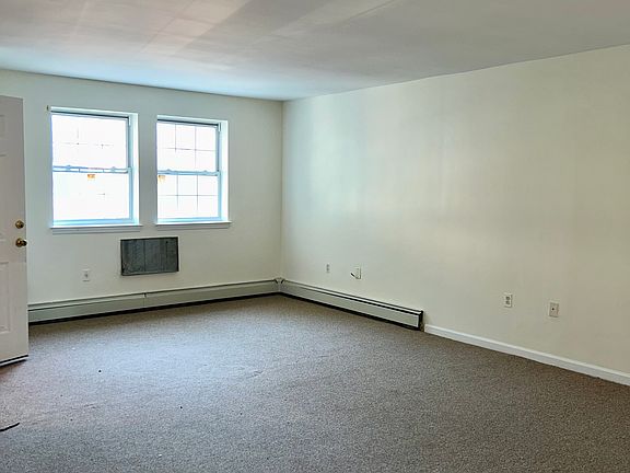 5th image of 600 Logan St Floor 2