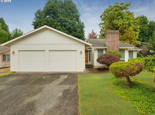 2024 NE 214th Ave, Fairview, OR 97024