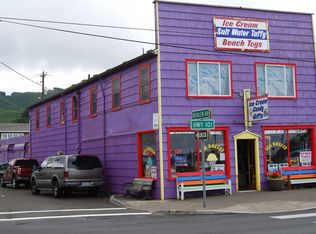 107 Nehalem Ave, Rockaway Beach, OR 97136