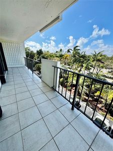 77 Crandon Blvd APT 4C, Key Biscayne, FL, 33149