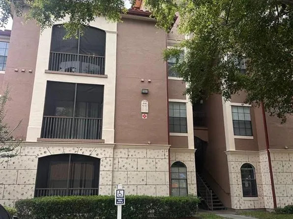 6141 Metrowest Blvd, Orlando, FL