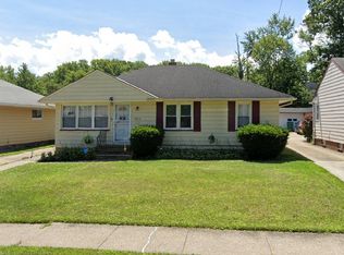 14012 Wheeler Rd, Maple Heights, OH 44137