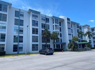 200 177th Dr APT 216, Sunny Isles Beach, FL 33160