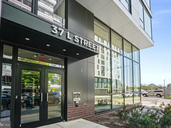 37 L St SE APT 101, Washington, DC 20003