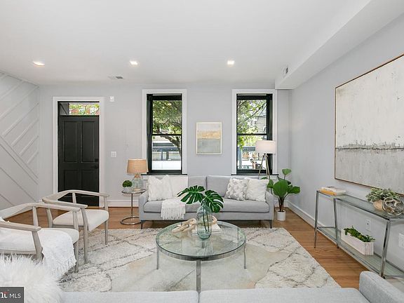 5th image of 1015 O St NW