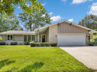 8859 Garden Ln, Greendale, WI 53129