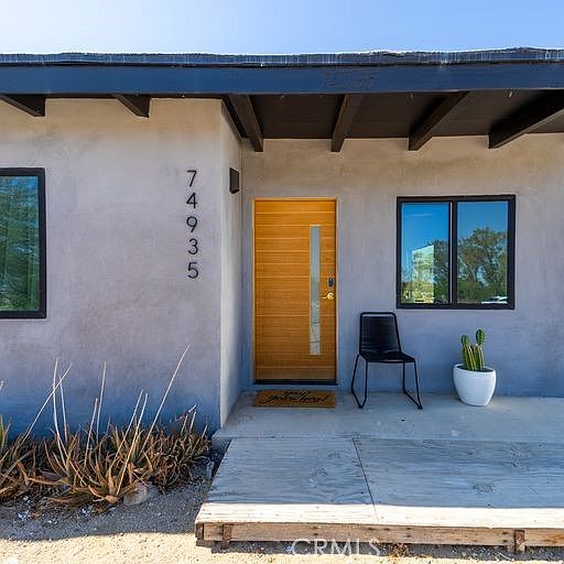 1st image of 74935 Alta Loma Dr