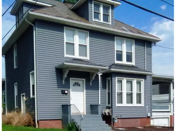 106 Vine St, Marietta, OH 45750